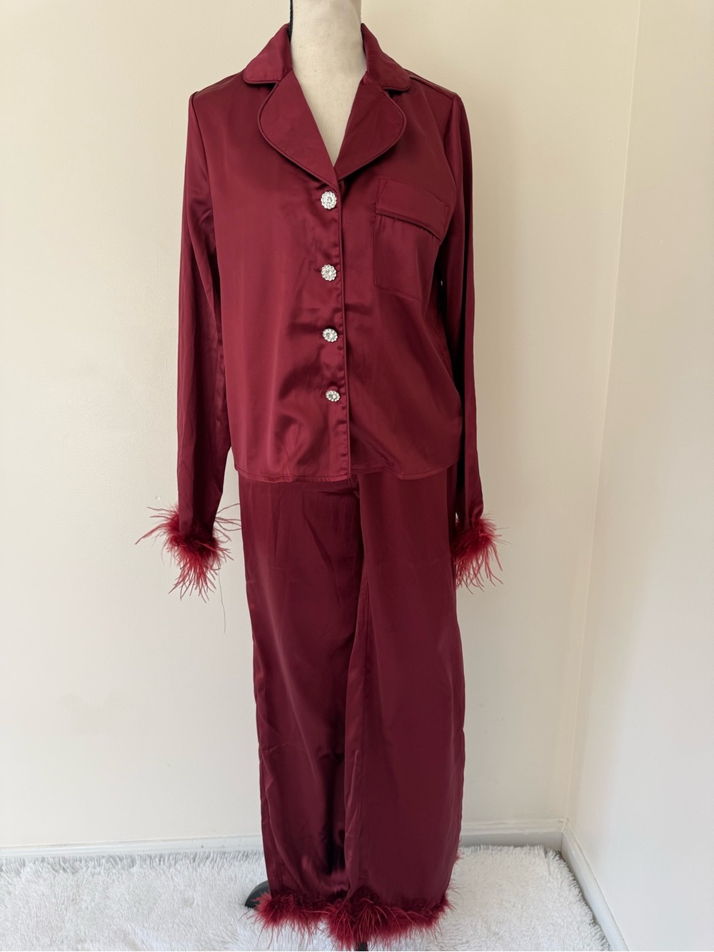 Lulu’s Silky Maroon Feather-Trim Pant Set